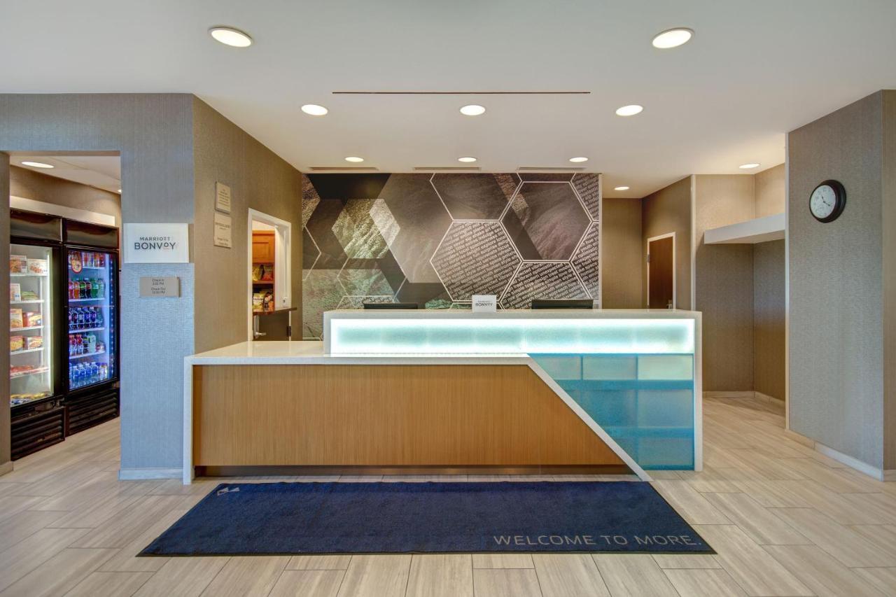 Springhill Suites Erie Kearsarge Екстер'єр фото