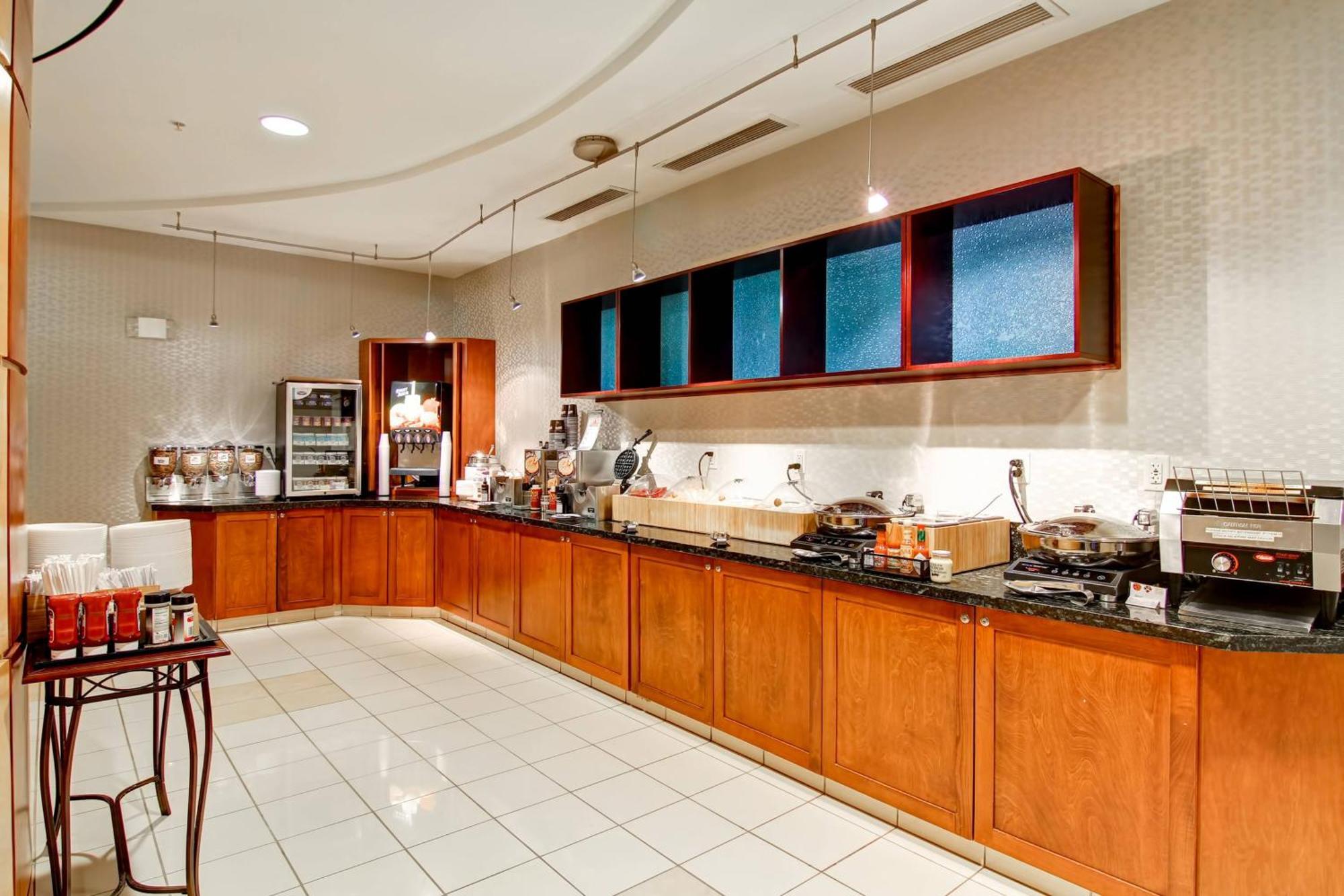 Springhill Suites Erie Kearsarge Екстер'єр фото