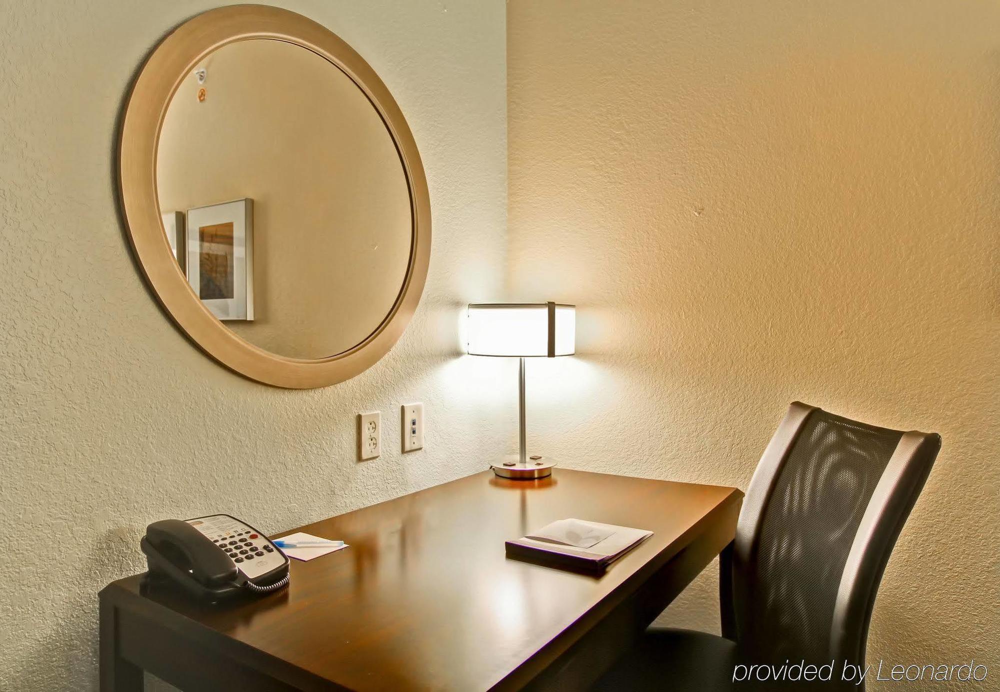 Springhill Suites Erie Kearsarge Екстер'єр фото