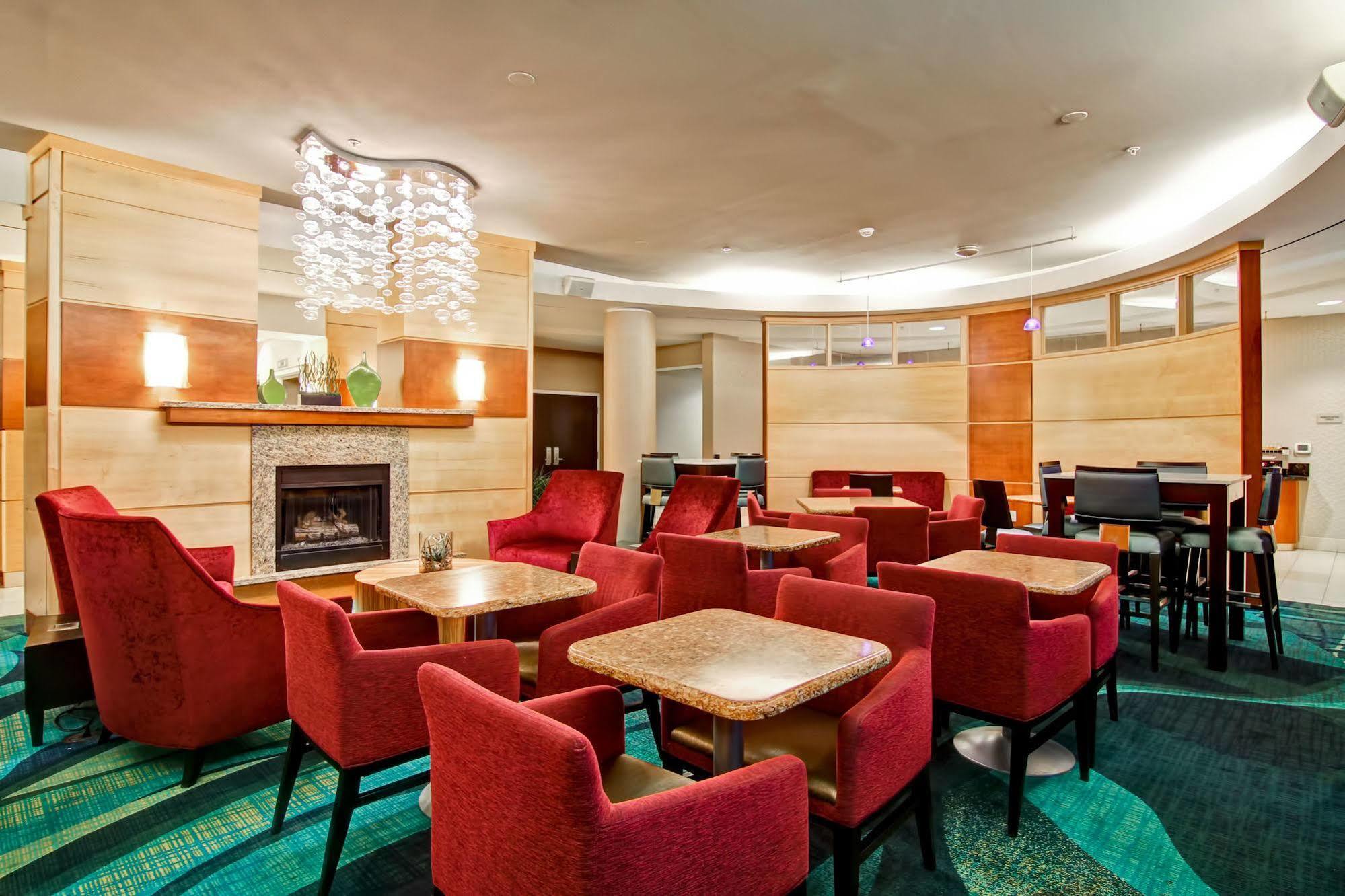 Springhill Suites Erie Kearsarge Екстер'єр фото